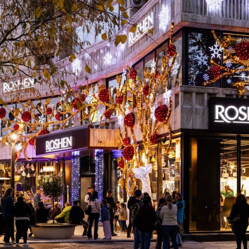 ROSHEN відкрив перший фірмовий магазин за кордоном — у Бухаресті